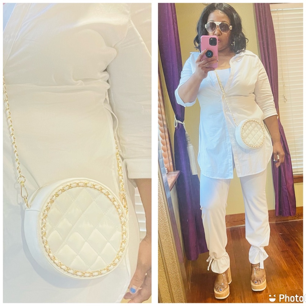 Quilted Crossbody - Picture 4 of 4
